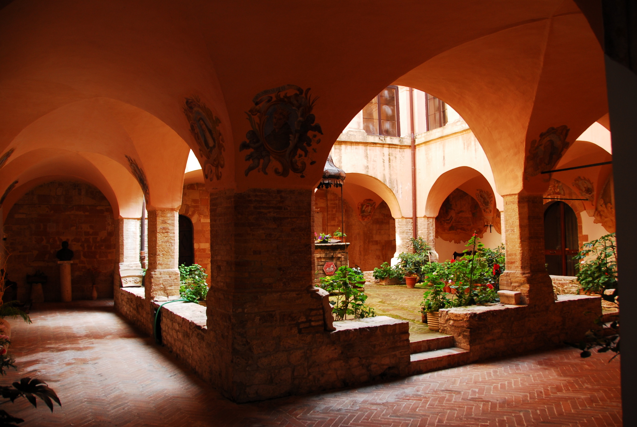 SAN FELICE NEL CHIOSTRO